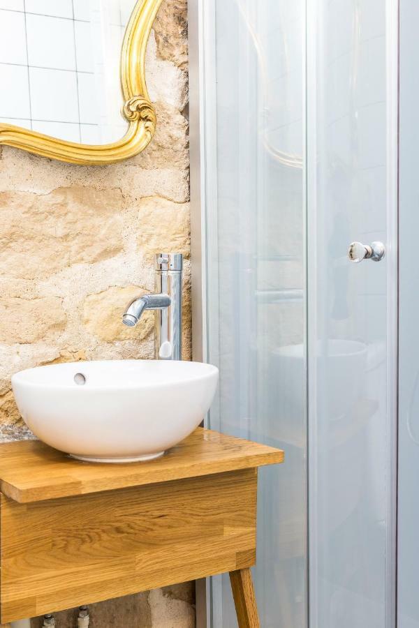 Attractive 25 M2 In A Central District Paris Luaran gambar